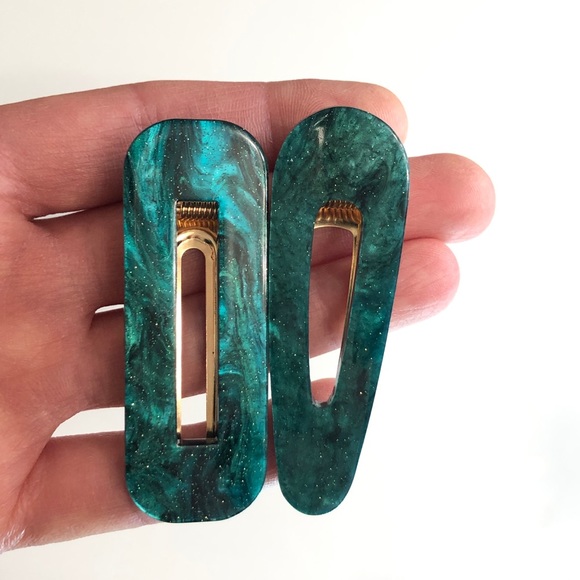 Pearl Acrylic Hair Barrette Clips Hair Accessories - Picture 9 of 10